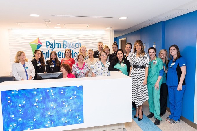 Melania Trump Poses with Children’s Hospital Staff