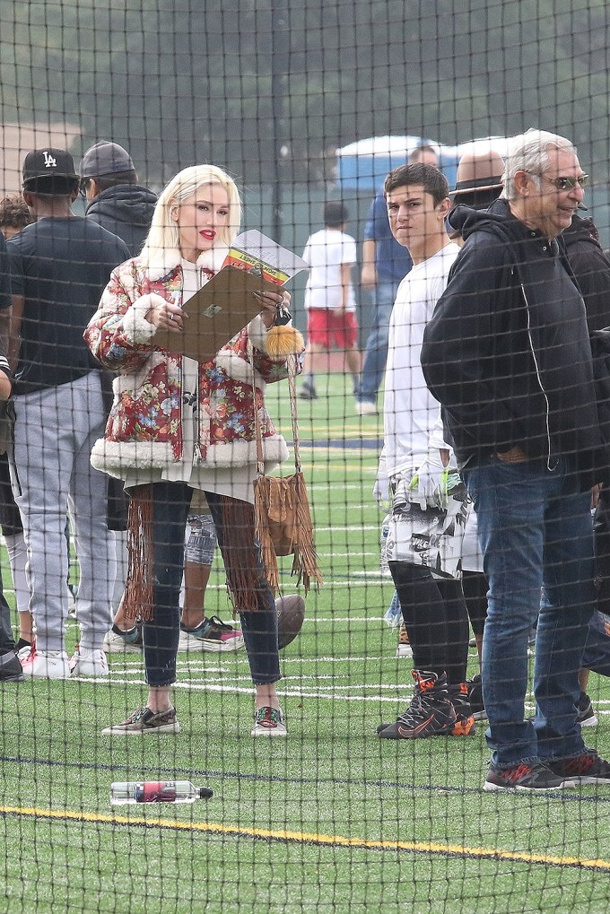 Gwen Stefani hits the field at Kingston’s soccer tryouts