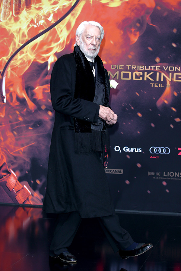 Donald-Sutherland-hunger-games-mockingjay-part-2-premiere-gty-1