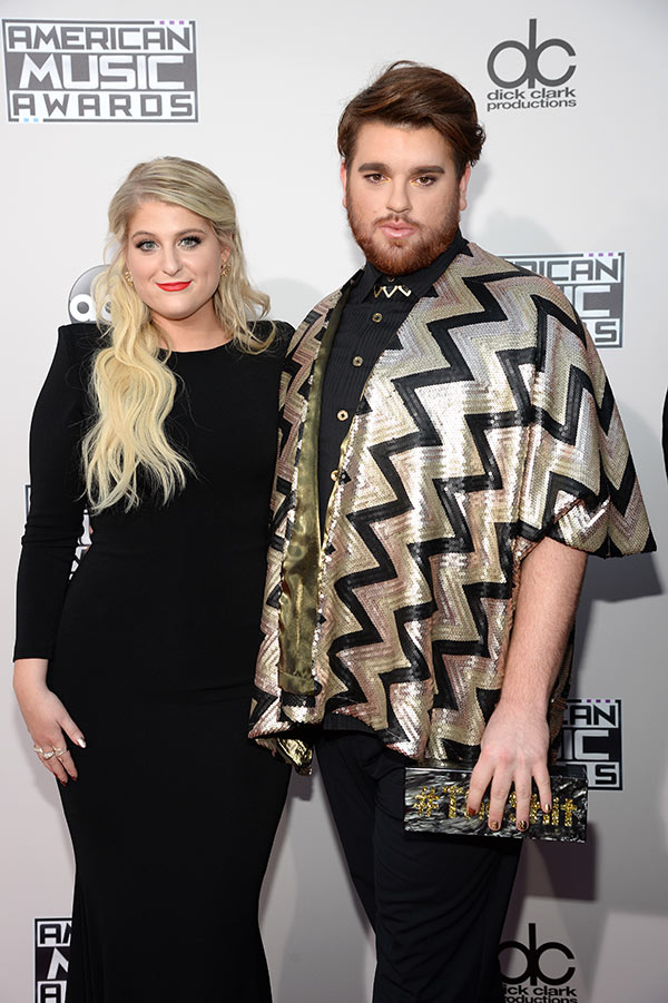 who-is-fancy-worst-dressed-amas-american-music-awards-2015