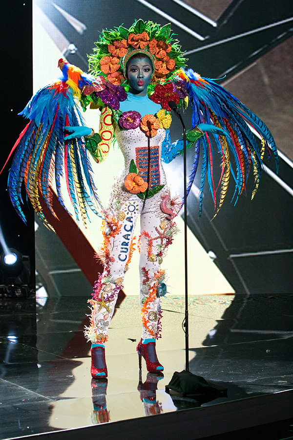 miss-universe-national-costume-4