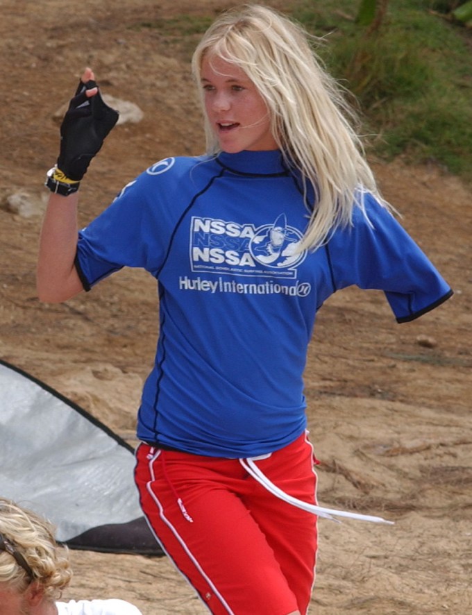 Bethany at the the National Scholastic Surfing Association Hawaii Regional Championship