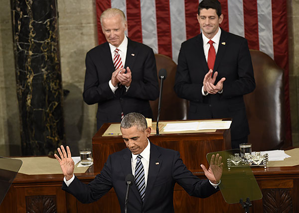 state-of-the-union-gallery-barrack-obama-hands-up