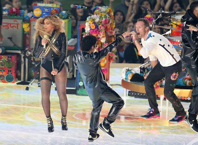 Beyonce, Chris Martin, And Bruno Mars Jam Out