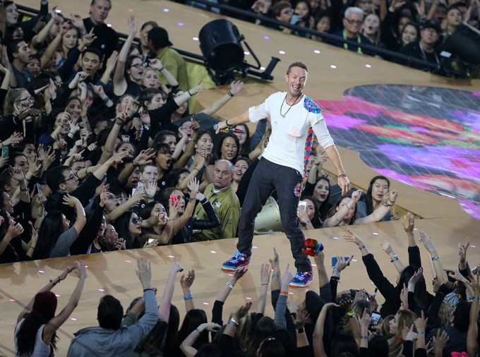Chris Martin Rocks Out During The 2016 Super Bowl Halftime Show