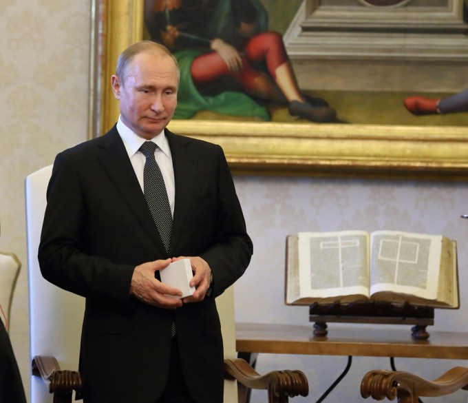 Vladimir Putin Meets With The Pope
