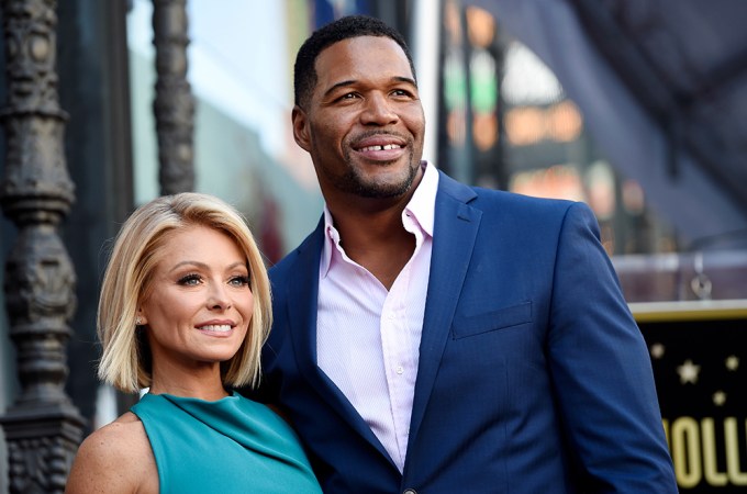 Michael Strahan Goes to Kelly Ripa’s Walk of Fame Ceremony