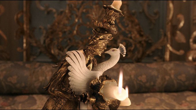 Lumiere Woos Featherduster