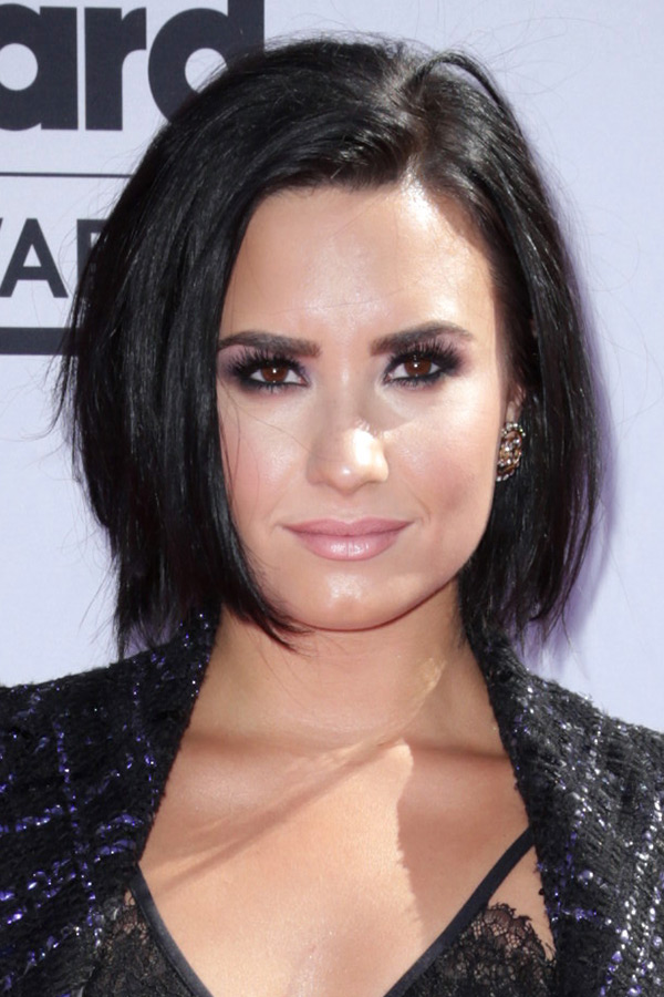 Demi-Lovato-billboard-music-awards-best-beauty