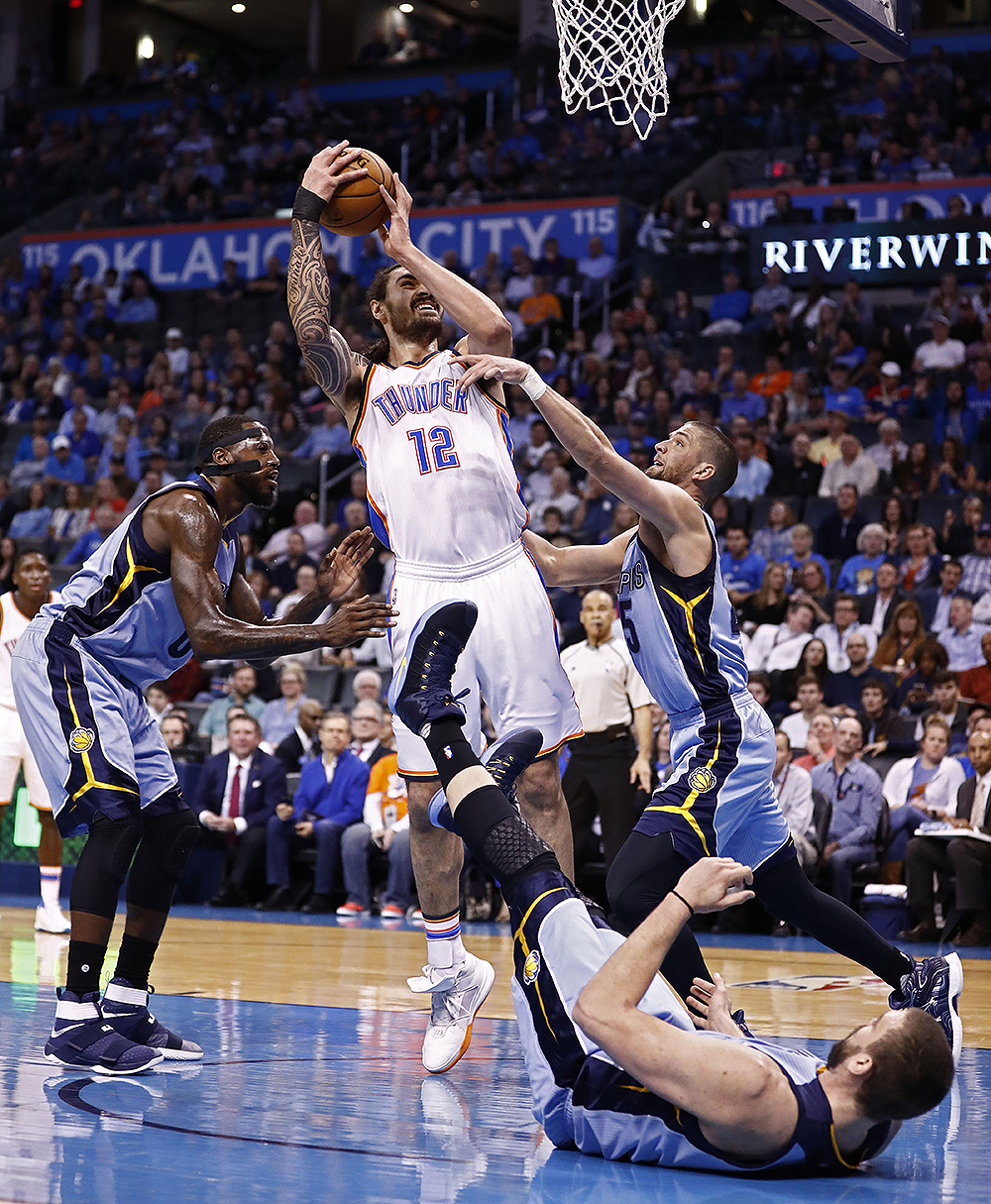 8,483 Steven Adams Thunder Stock Photos, High-Res Pictures, and