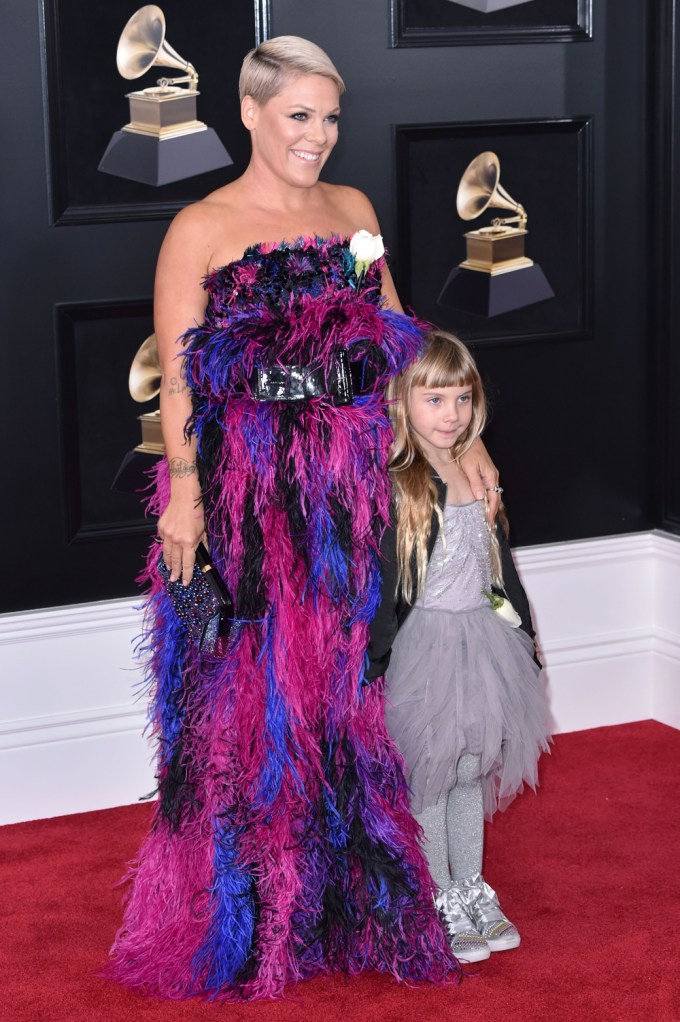 Willow Hart Is Mom Pink’s Mini-Me At 20187 Grammys