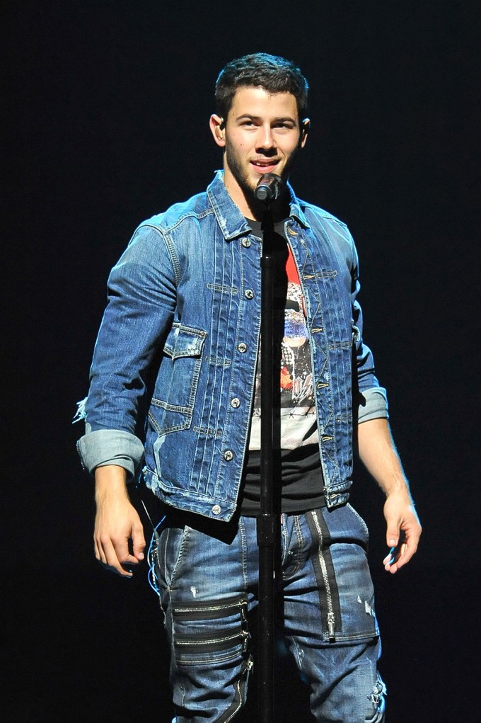 Nick Jonas Rocking Denim On Stage