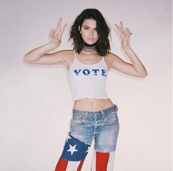 kendall-jenner-urges-fans-to-support-hillary-clinton-ftr