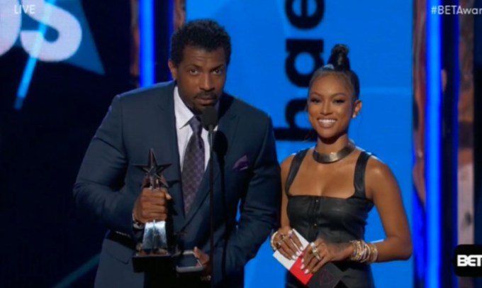 bet-awards-show-moments-13