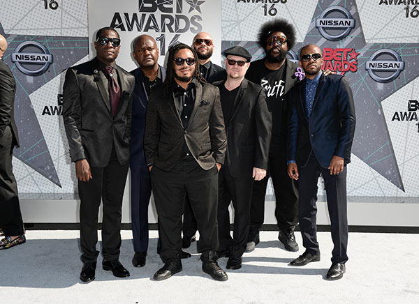 The-Roots-BET-Awards-2016-1