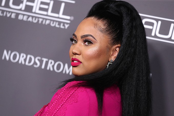 Ayesha Curry Wears Hair In A High Ponytail