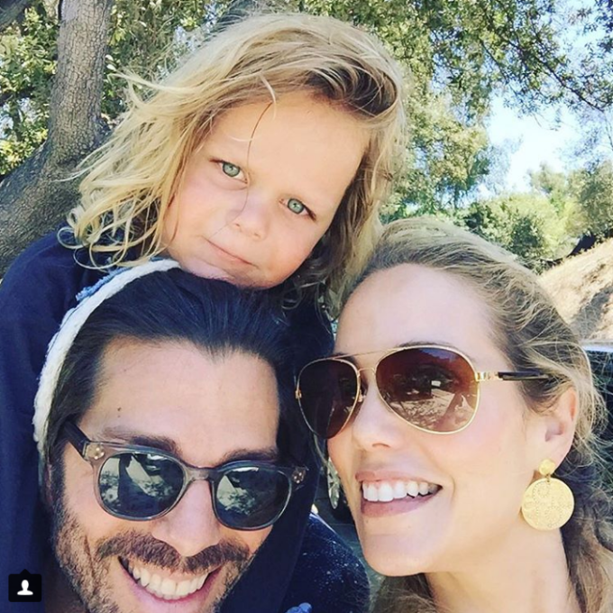 Elizabeth Berkley celebrates the 4th of July with her family