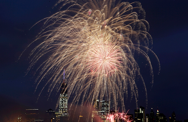 fourth-of-july-fireworks-7-ftr