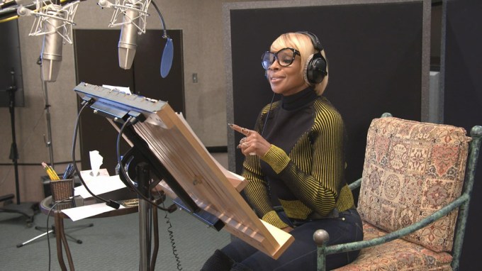 Mary J. Blige recording