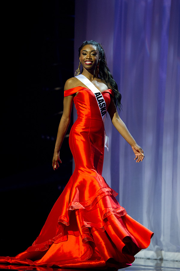 Nneamaka-Isolokwu-Miss-Alaska-Teen-USA-2016