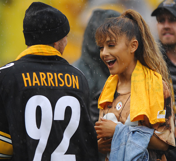 Ariana Grande Laughs With Mac Miller After A Steelers Game