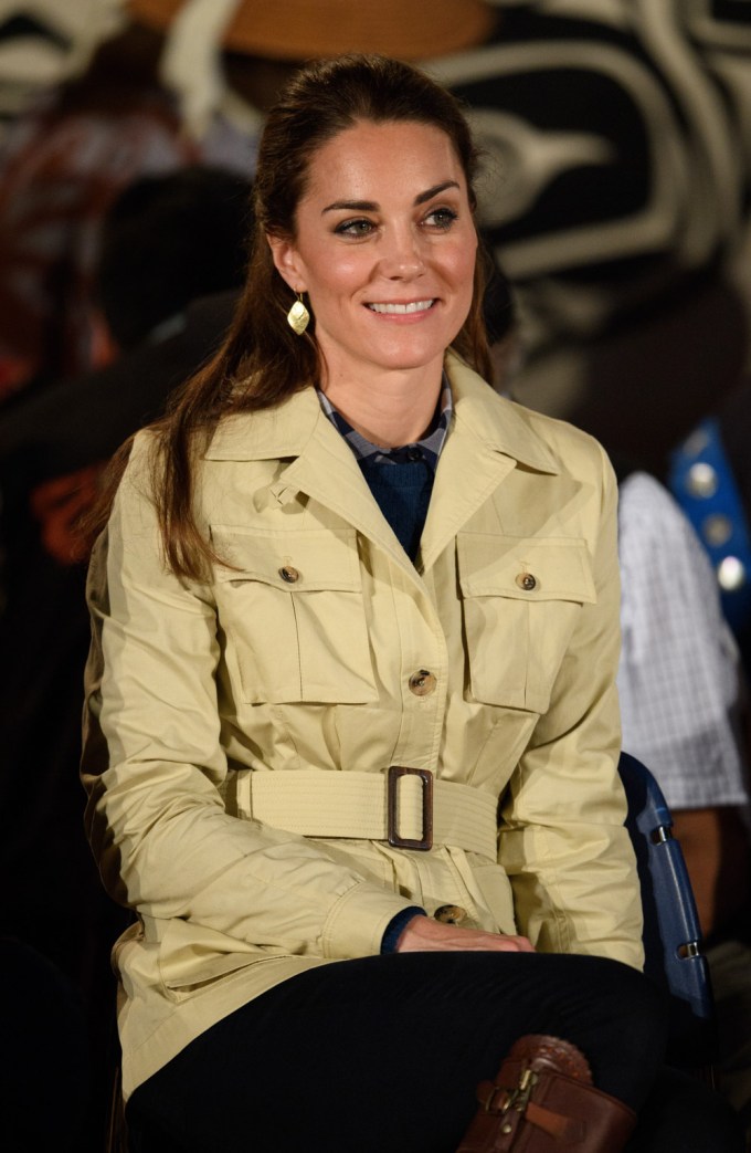 Kate Middleton Rocks a Trench Coat