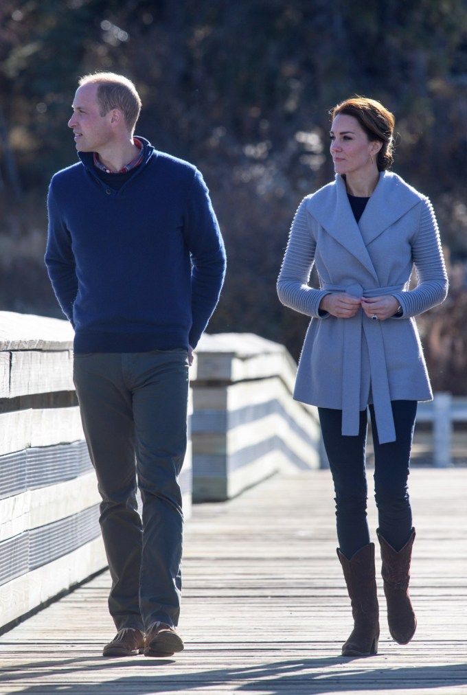 Prince William & Kate Middleton Take a Stroll