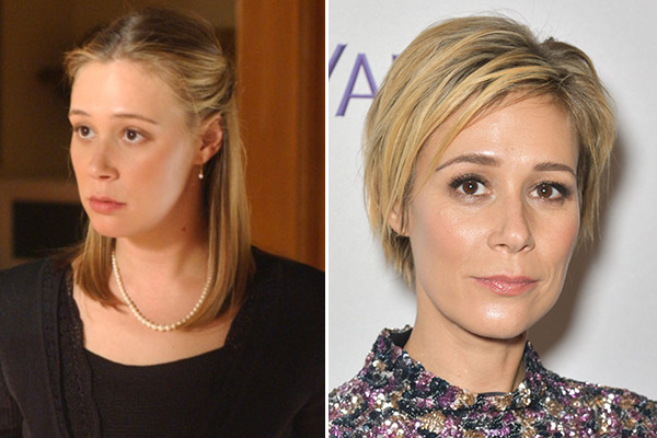 gilmore-girls-then-and-now-paris-liza-weil