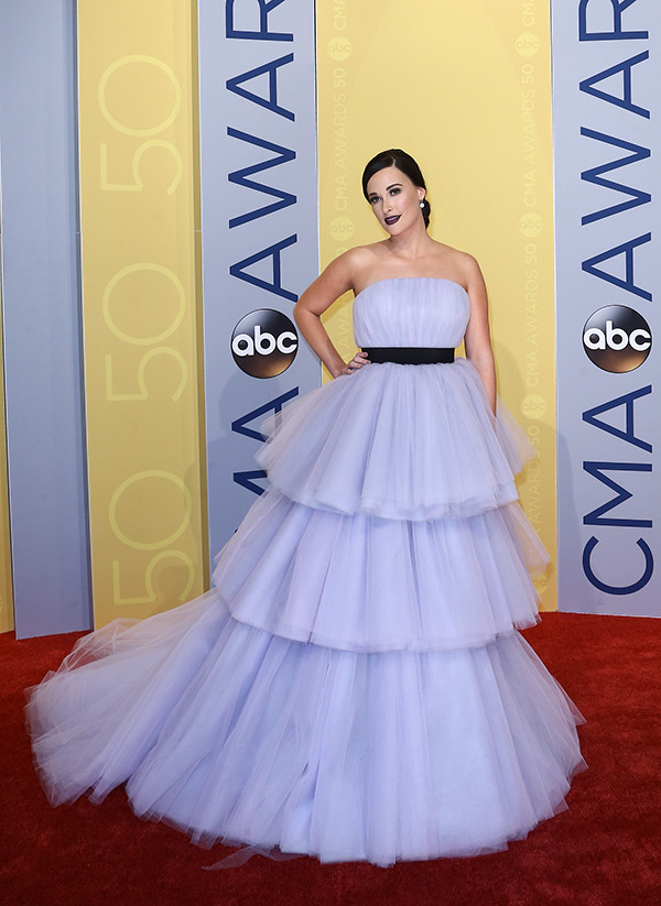 kacey-musgraves-cma-awards-country-music-association-2016