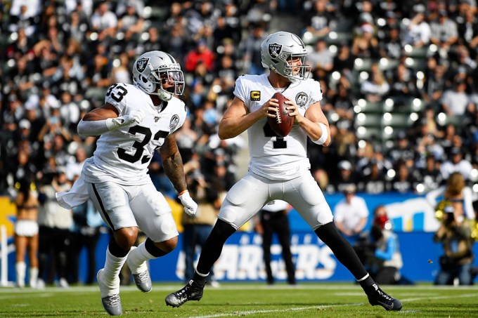 Oakland Raiders: See Photos of the Team In Action