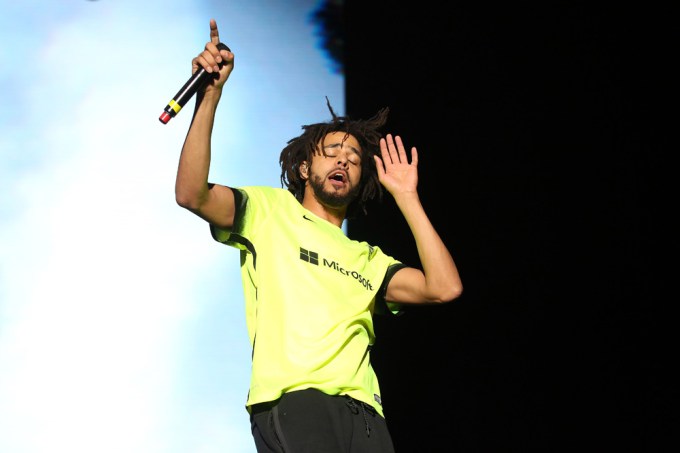 J. Cole Singing At The Meadows Music and Arts Festival