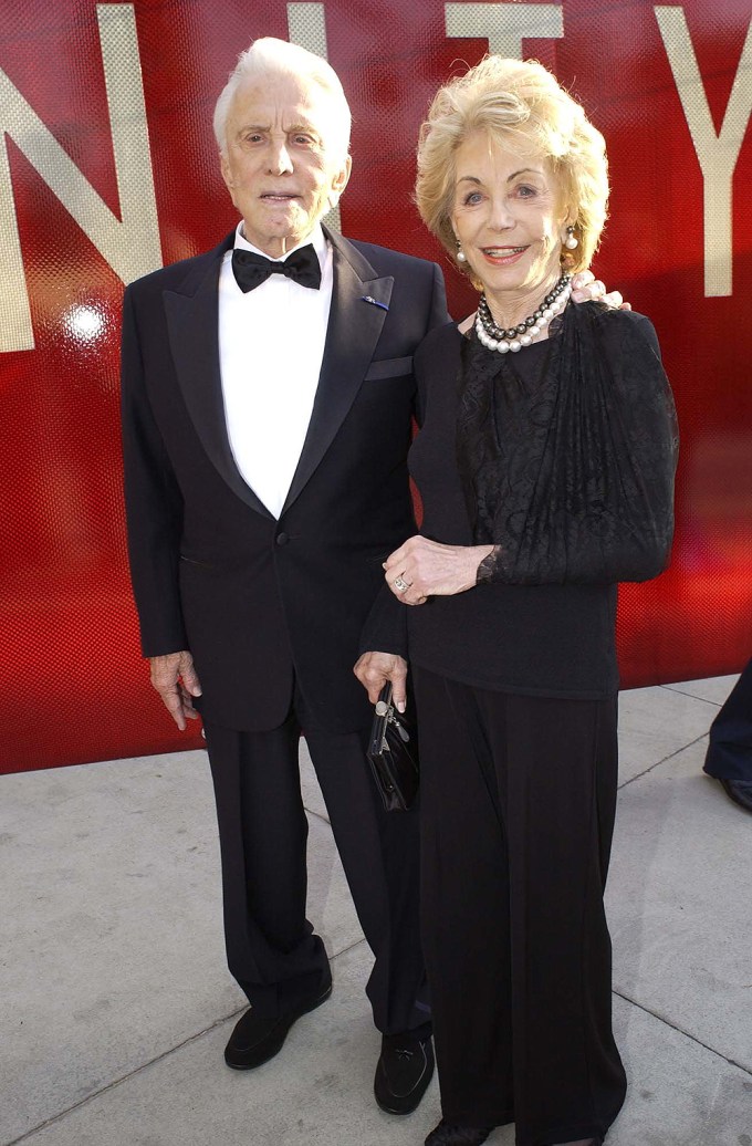Kirk Douglas and Anne Douglas at the 2003 Vanity Fair party