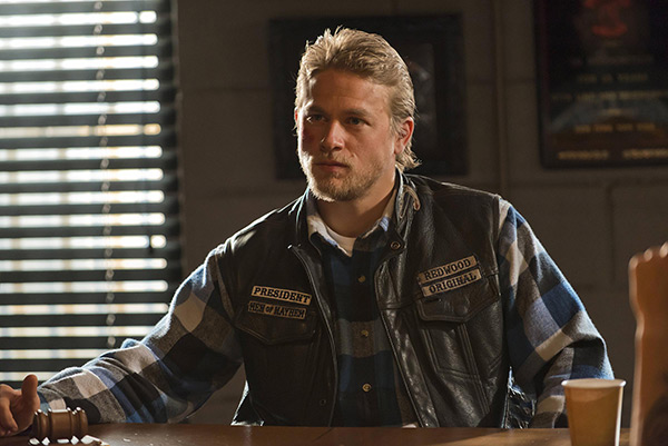 _songs-of-anarchy-spinoff-charlie-hunnam-may-just-make-a-cameo-after-all-ftr