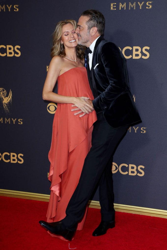 Hilarie Burton & Jeffrey Dean Morgan share a sweet moment at the 2017 Emmys