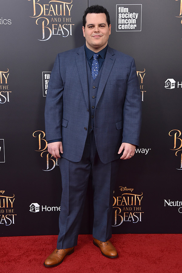 josh-gad-beauty-and-the-beast-new-york-premiere-march-13-2017