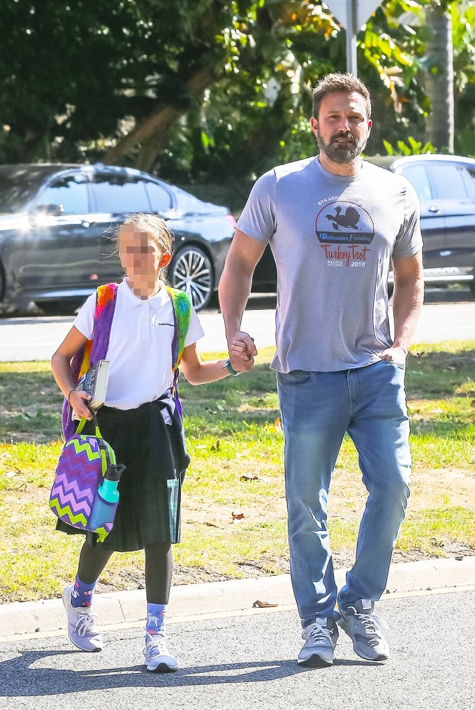 Ben Affleck Holds Hands With Daughter Seraphina