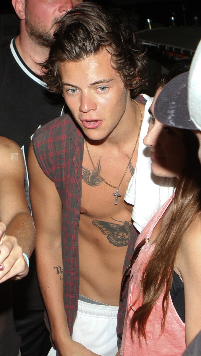 Harry Styles’ Hottest Photos See Sexiest Pictures Of The Hottie