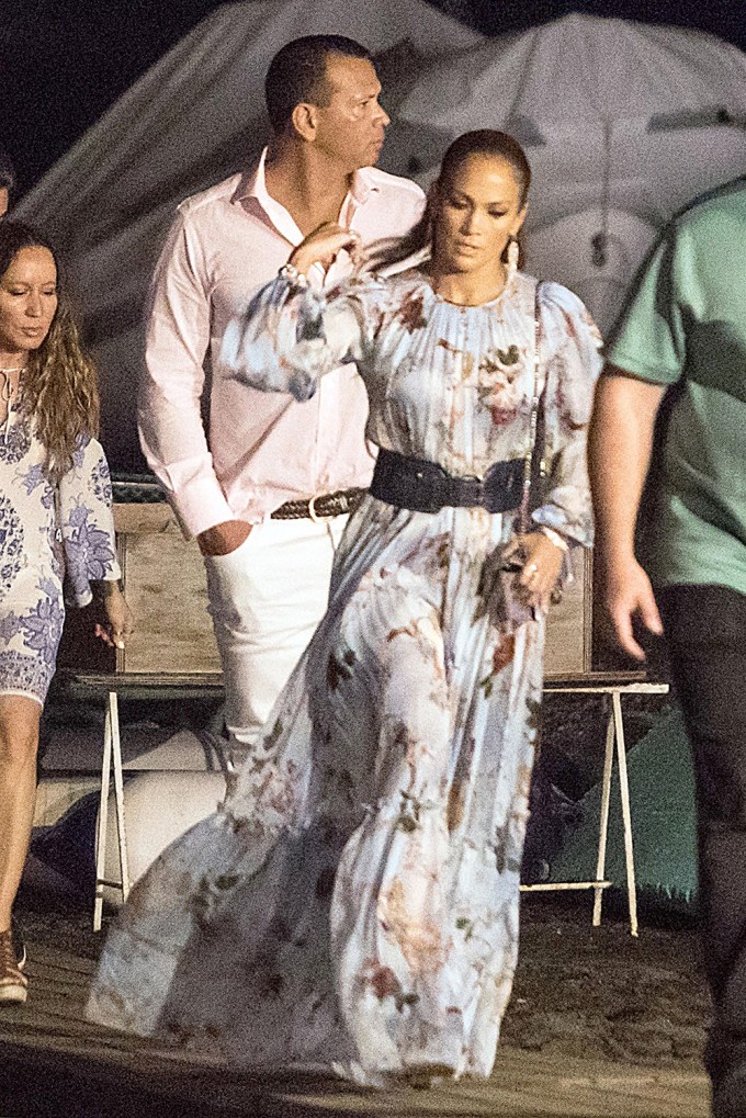Jennifer Lopez & Alex Rodriguez Out With Friends in Italy