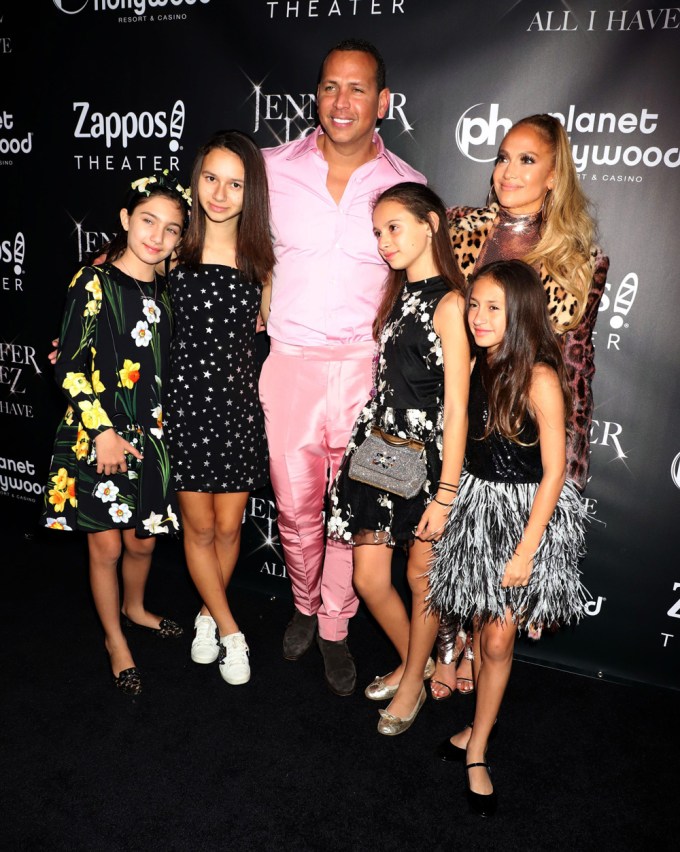 Jennifer Lopez & Alex Rodriguez Pose With Their Daughters