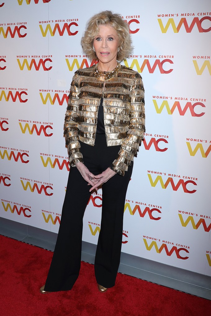 Jane Fonda posing on the red carpet