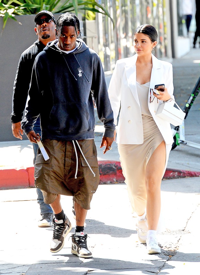 Kylie Jenner & Travis Scott Holding Hands