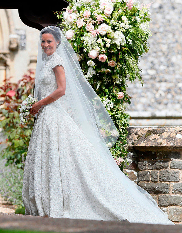 pippa-middleton-wedding-dress-ftr2