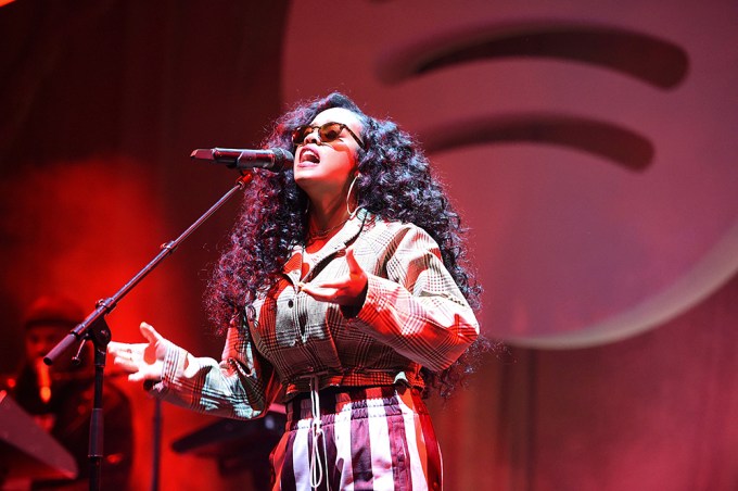 H.E.R. Performing at Spotify’s Annual Party in LA.