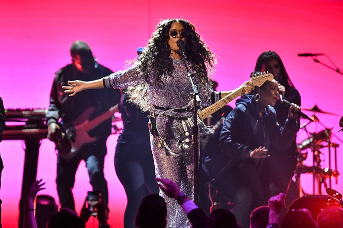 H.E.R. At the 61st Annual Grammy Awards