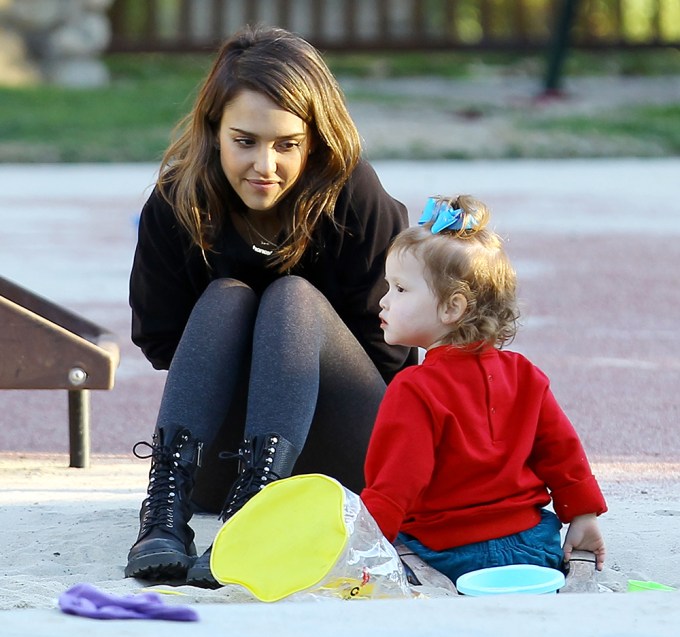 Jessica Alba At Coldwater Canyon Park