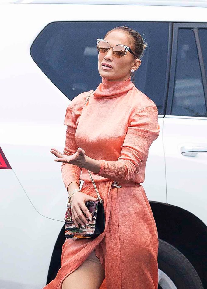 Jennifer Lopez Rocks Spanx