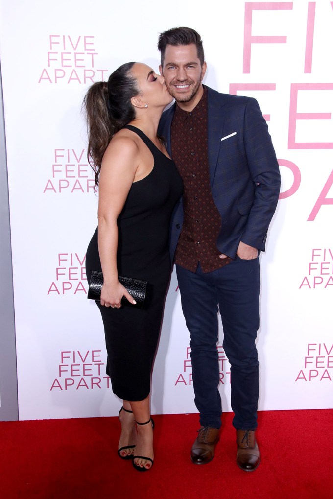 Aijia kisses Andy Grammer at the ‘Five Feet Apart’ Film Premiere