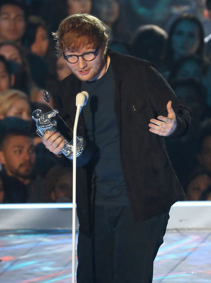 Ed Sheeran Accepts His Award