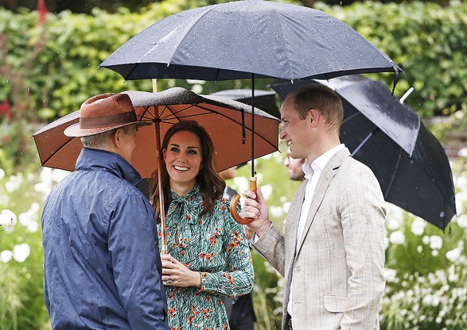 Kate Middleton and Prince William chat at Princess Diana’s memorial