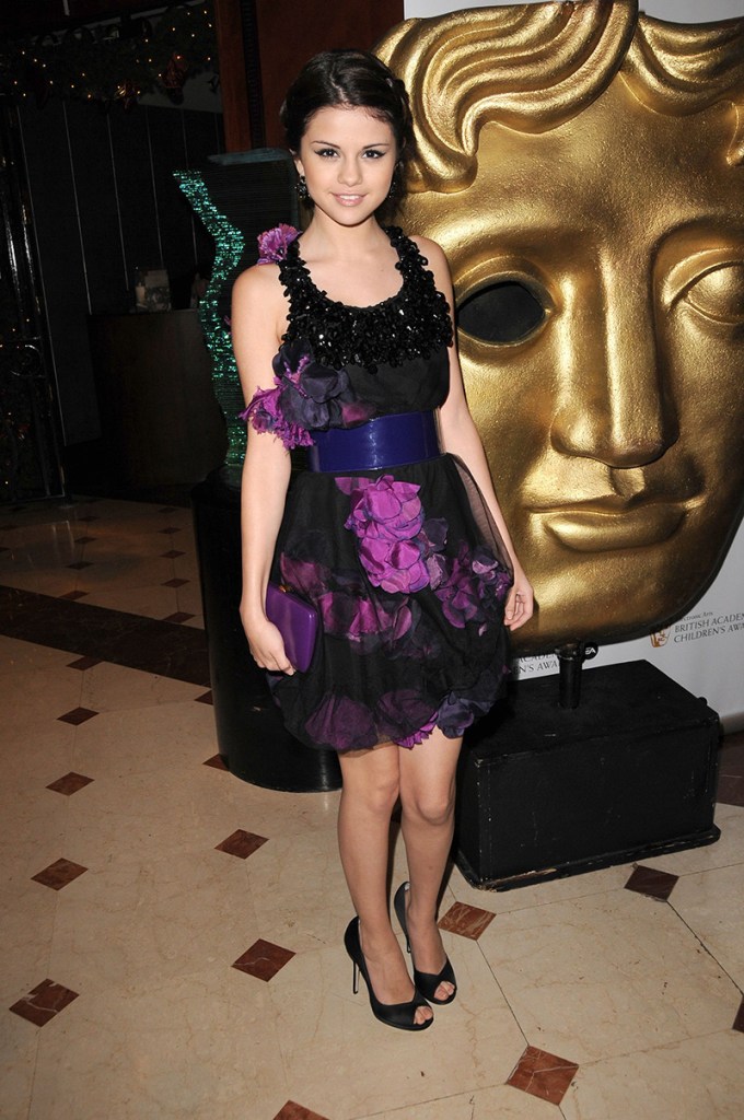 Times Selena Gomez Still Dressed Like Alex From ‘Wizards Of Waverly Place’